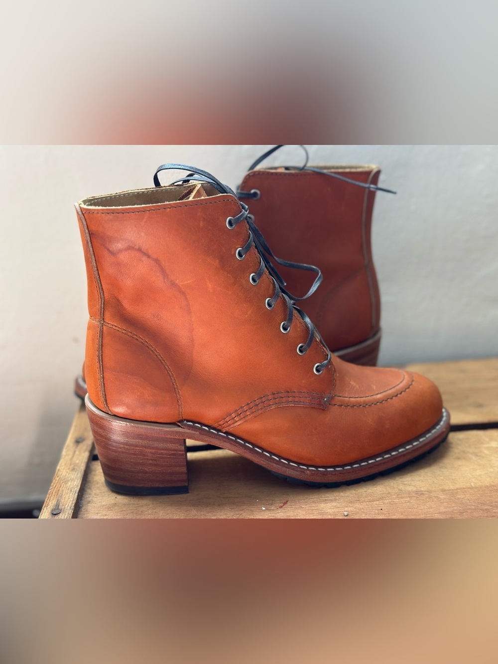 Red Wing Shoes Clara Heritage Cognac Leather Lace-Up Heeled Ankle Boots - Picture 6 of 13